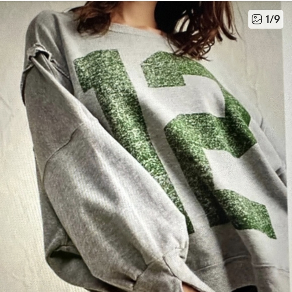 💚🌵We The Free Tom Brady Camden Sweatshirt - Picture 3 of 9